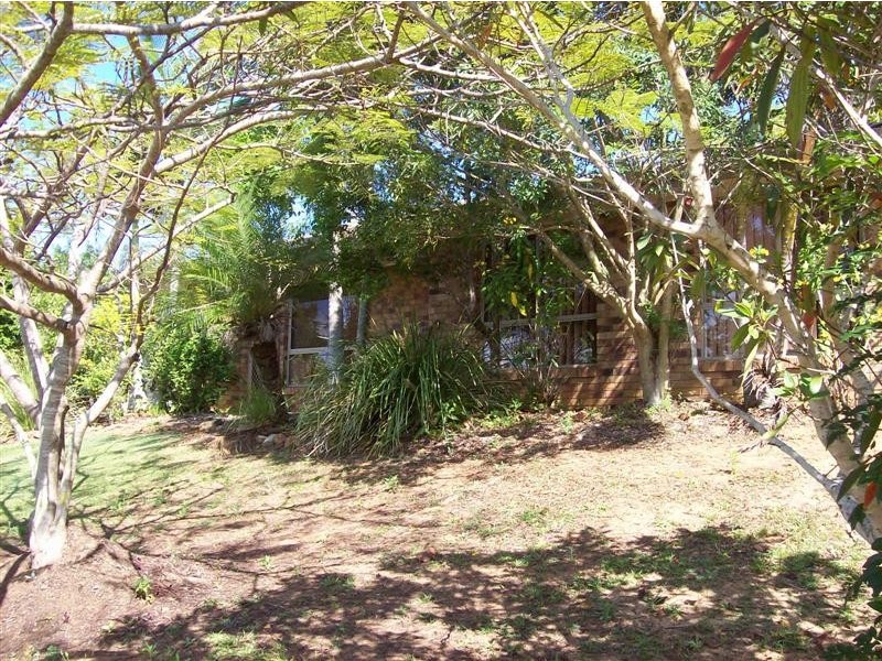 1 Sidha Ave, Glass House Mountains QLD 4518