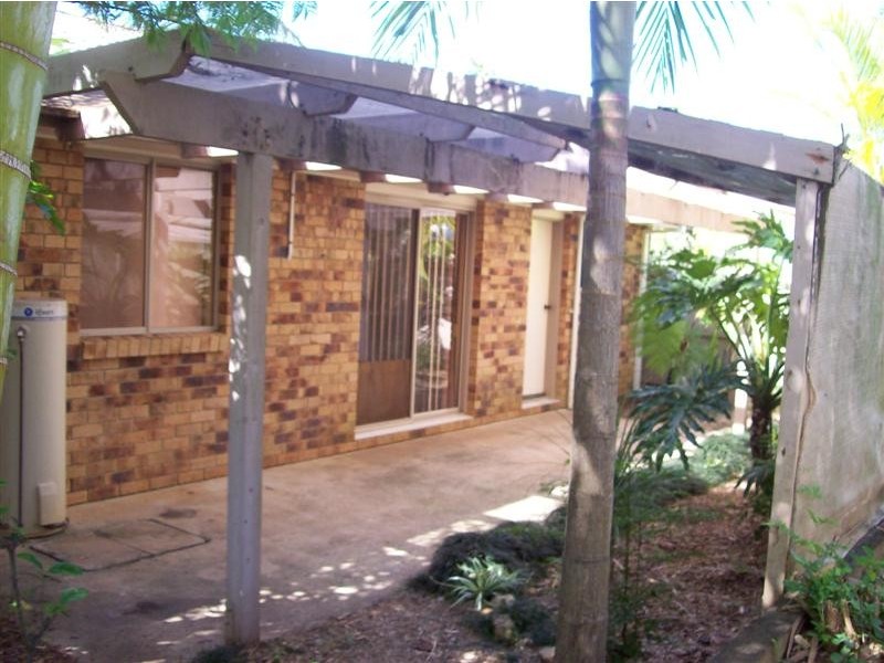 1 Sidha Ave, Glass House Mountains QLD 4518