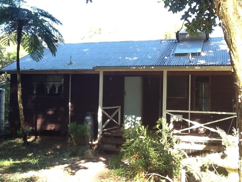 215 Commissioners Flat Road, Peachester QLD 4519