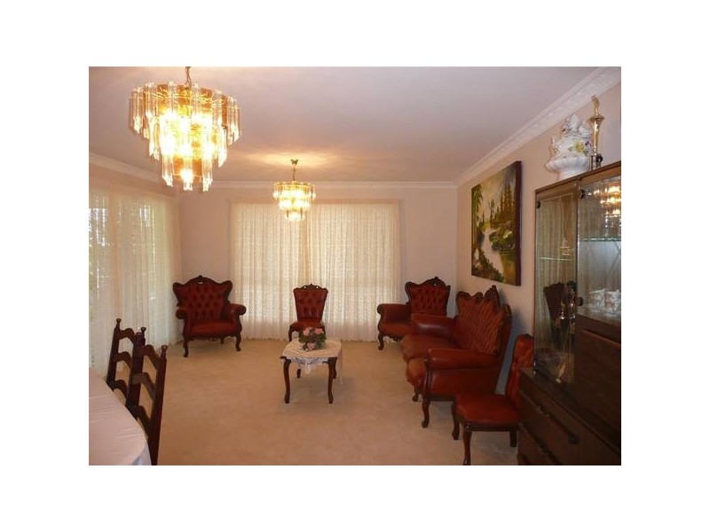 Glass House Mountains QLD 4518