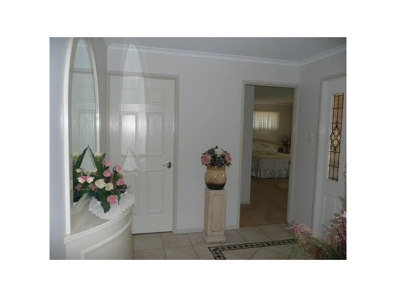 Glass House Mountains QLD 4518