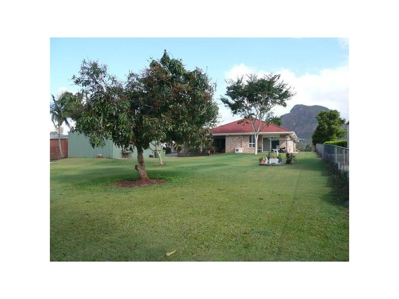 Glass House Mountains QLD 4518