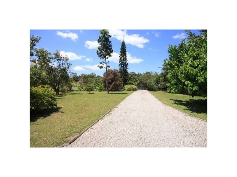 Glass House Mountains QLD 4518