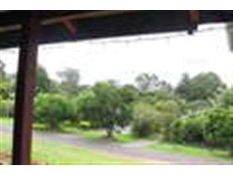 2 Hibiscus Avenue, Beerburrum QLD 4517