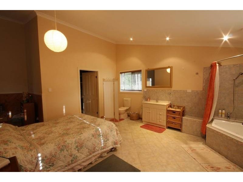 1 Fortune Avenue, Peachester QLD 4519