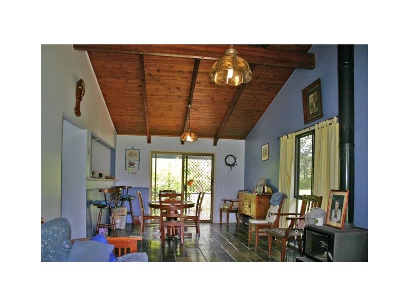 Glass House Mountains QLD 4518