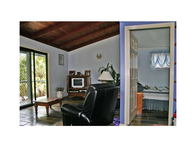 Glass House Mountains QLD 4518