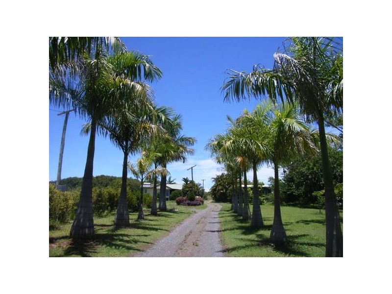 Glass House Mountains QLD 4518