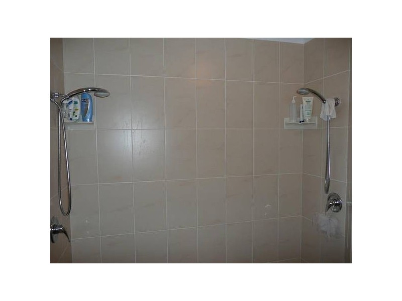 Glass House Mountains QLD 4518