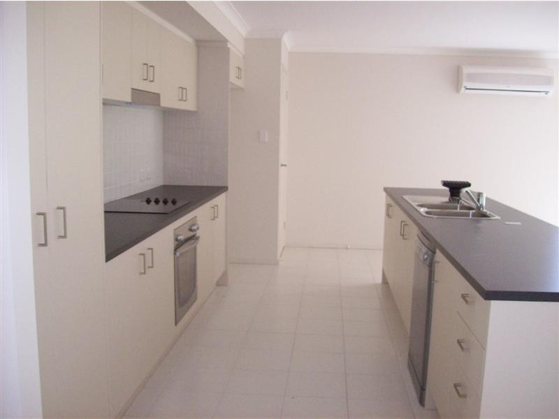 89 Shaws Road, Beerwah QLD 4519