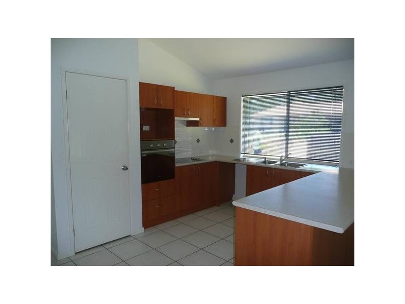 Glass House Mountains QLD 4518