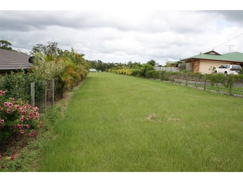 Glass House Mountains QLD 4518