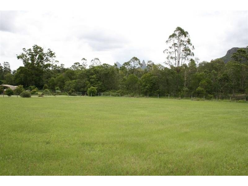 Glass House Mountains QLD 4518
