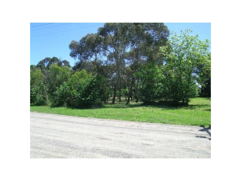 670 Ballarat Road, Batesford VIC 3221