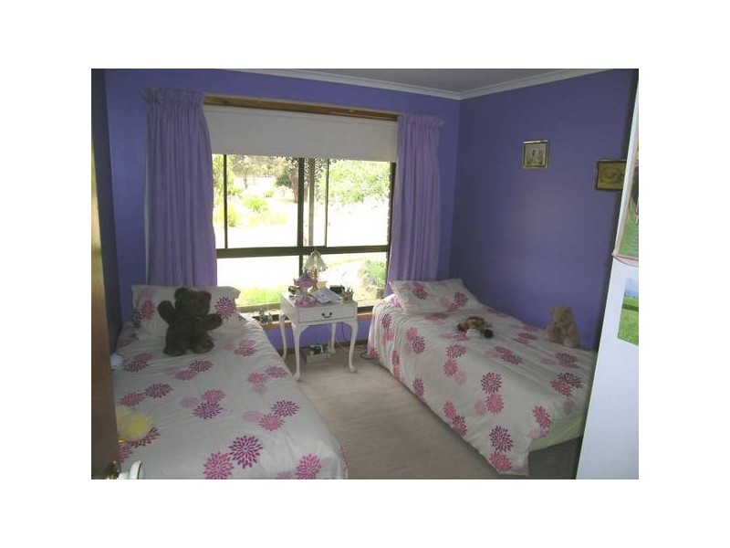 25 Outside Crt, Teesdale VIC 3328