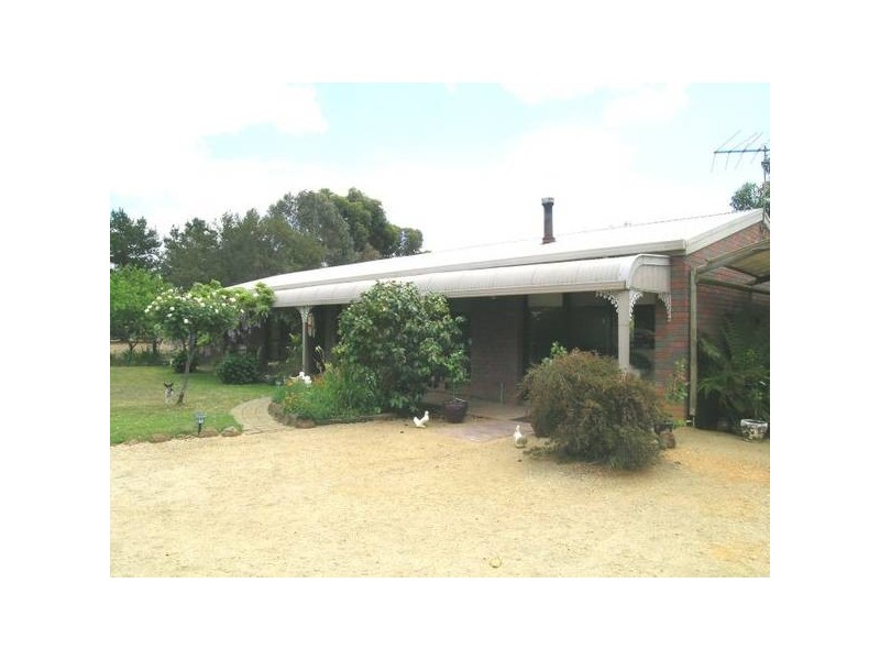 25 Outside Crt, Teesdale VIC 3328