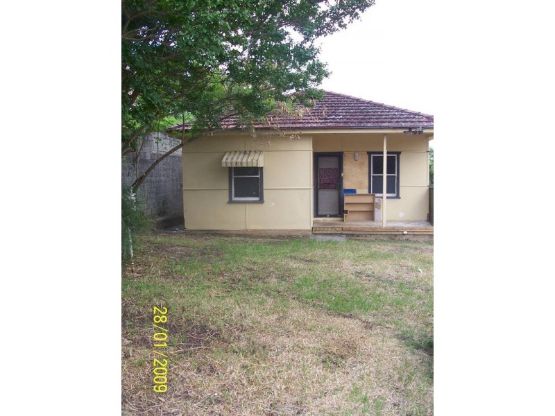 7 Bent Street, Gosford NSW 2250