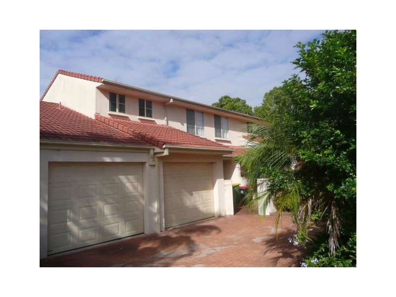 6/8 Beechwood Close, Ourimbah NSW 2258
