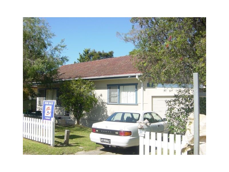 51 Renwick Street, Wyoming NSW 2250