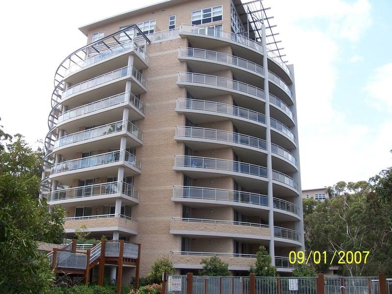 163/80 John Whiteway Drive, Gosford NSW 2250