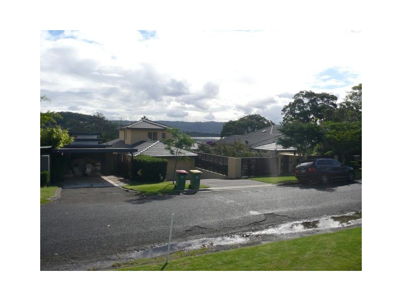 Point Frederick NSW 2250