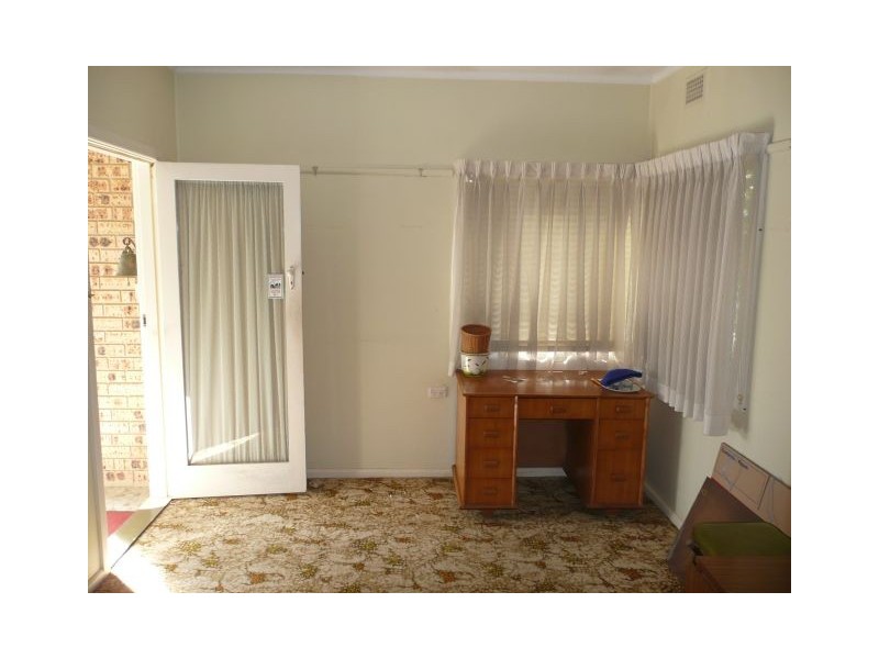 Point Frederick NSW 2250