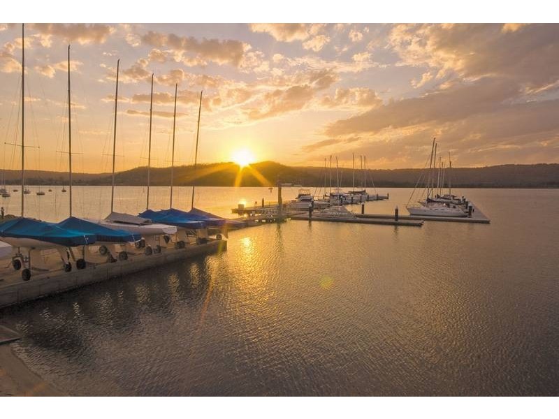 9/146 Albany Street, Point Frederick NSW 2250