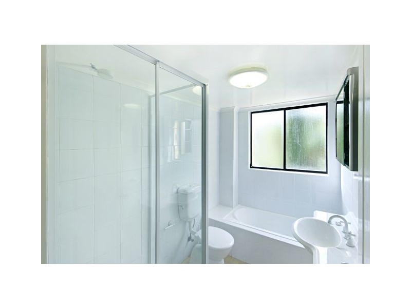 3/74 Faunce Street, Gosford NSW 2250