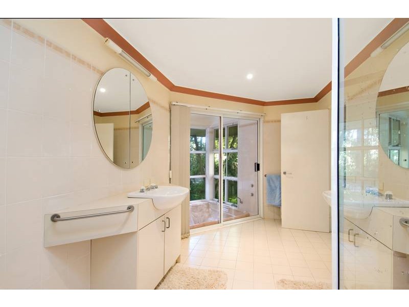 303 The Ridgeway Road, Lisarow NSW 2250