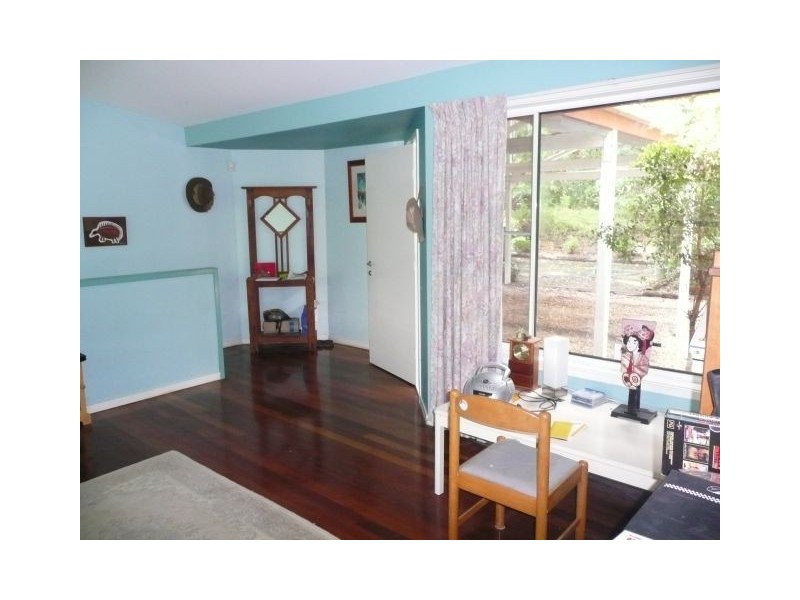 303 The Ridgeway Road, Lisarow NSW 2250