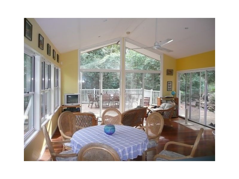 303 The Ridgeway Road, Lisarow NSW 2250