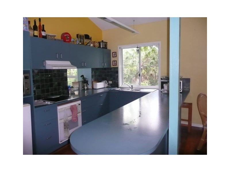 303 The Ridgeway Road, Lisarow NSW 2250