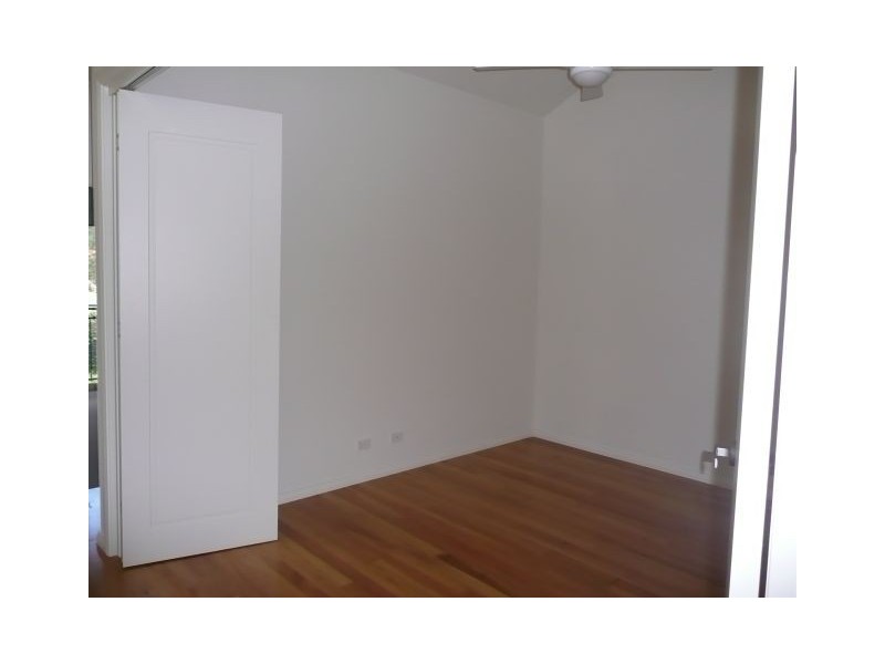 2/42 Webb Street, East Gosford NSW 2250