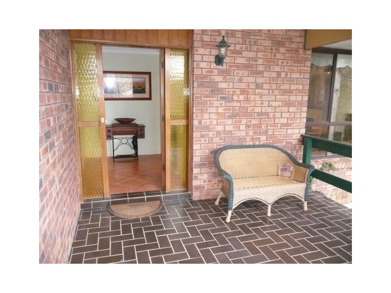 5 Larbonya Avenue, Wyoming NSW 2250