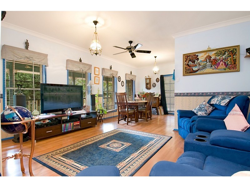 90 Blackbutt Street, Wyoming NSW 2250