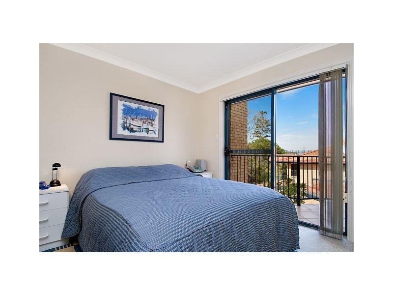 16/29 Central Coast Highway, West Gosford NSW 2250