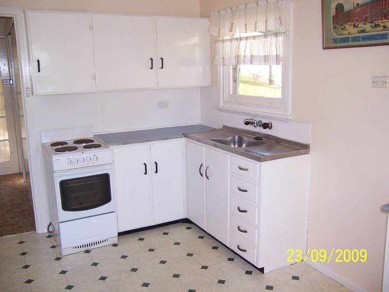 60 Wells Street, East Gosford NSW 2250