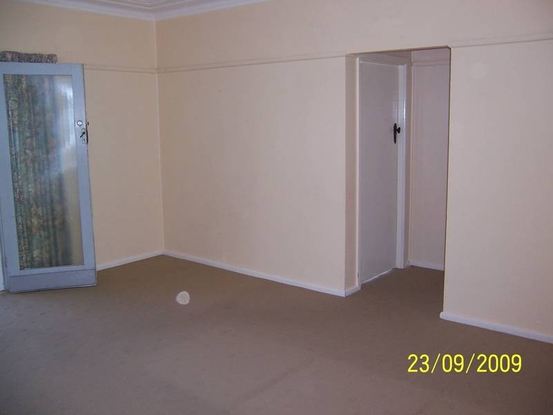 60 Wells Street, East Gosford NSW 2250