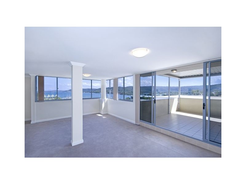 43/12 Baker Street, Gosford NSW 2250