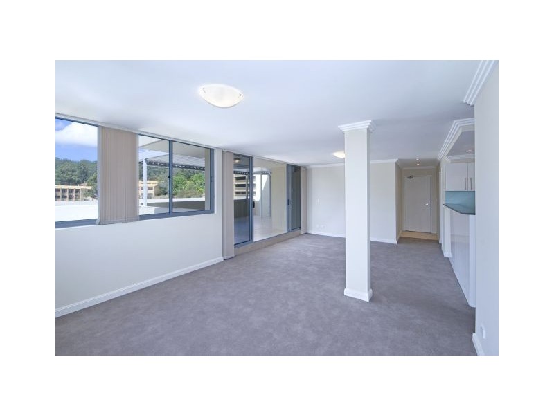 31/72-82 Mann Street, Gosford NSW 2250