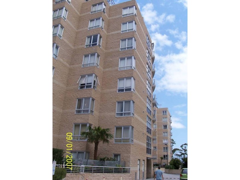 253/80 John Whiteway Drive, Gosford NSW 2250