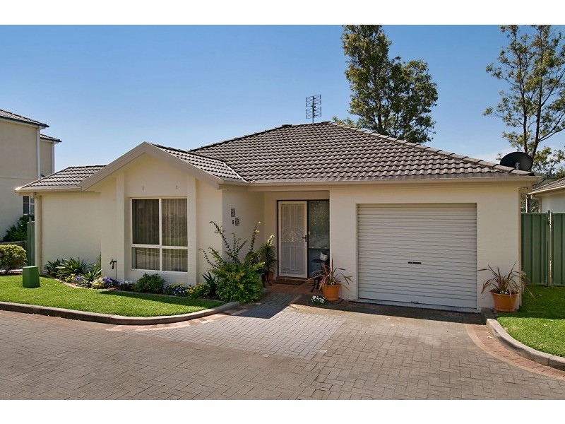 9/4 Parsons Road, Lisarow NSW 2250