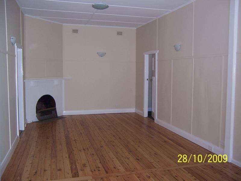 64 Etna Street, Gosford NSW 2250