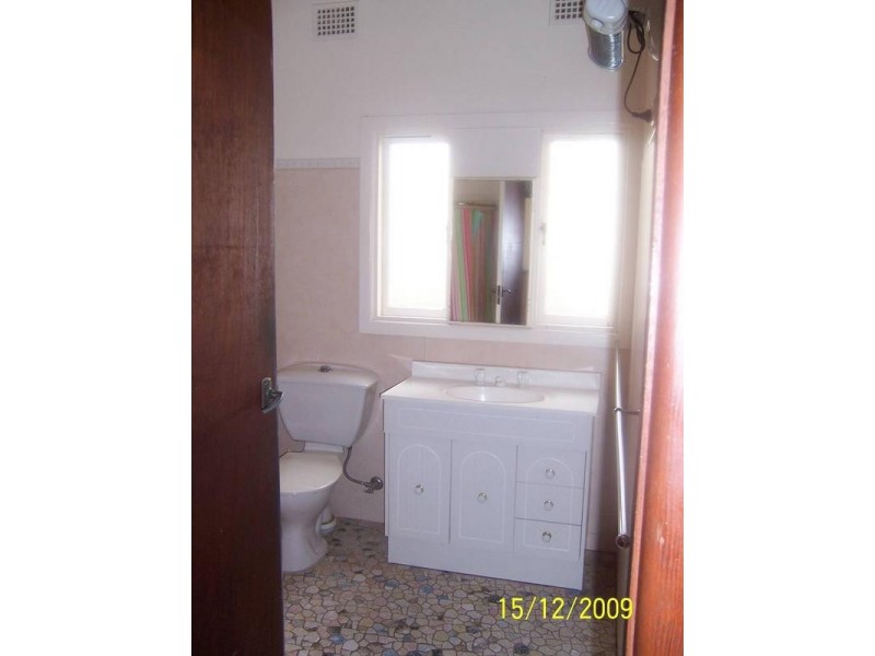 69 Brougham Street, East Gosford NSW 2250