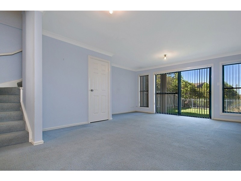 8/29 Central Coast Highway, West Gosford NSW 2250