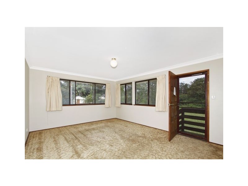 16 Nerissa Crescent, Erina NSW 2250
