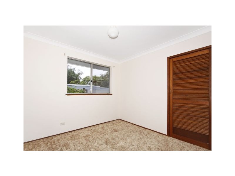 16 Nerissa Crescent, Erina NSW 2250