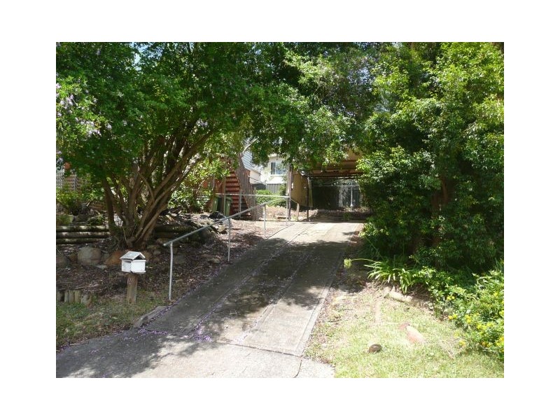 12 Bayside Drive, Green Point NSW 2251