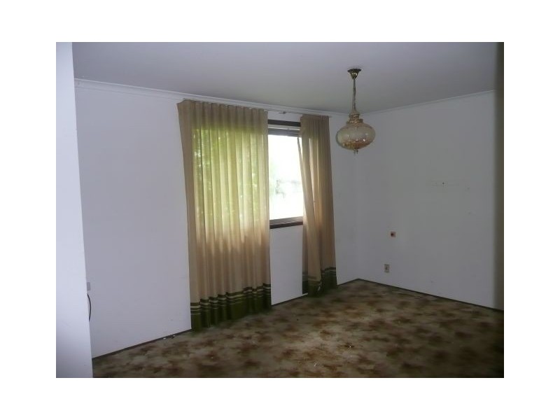 12 Bayside Drive, Green Point NSW 2251