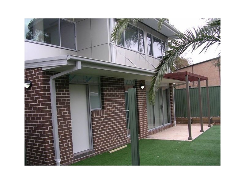 1/13 Henry Kendall Street, West Gosford NSW 2250